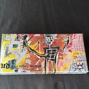 Art Canvas with Multicolor Design